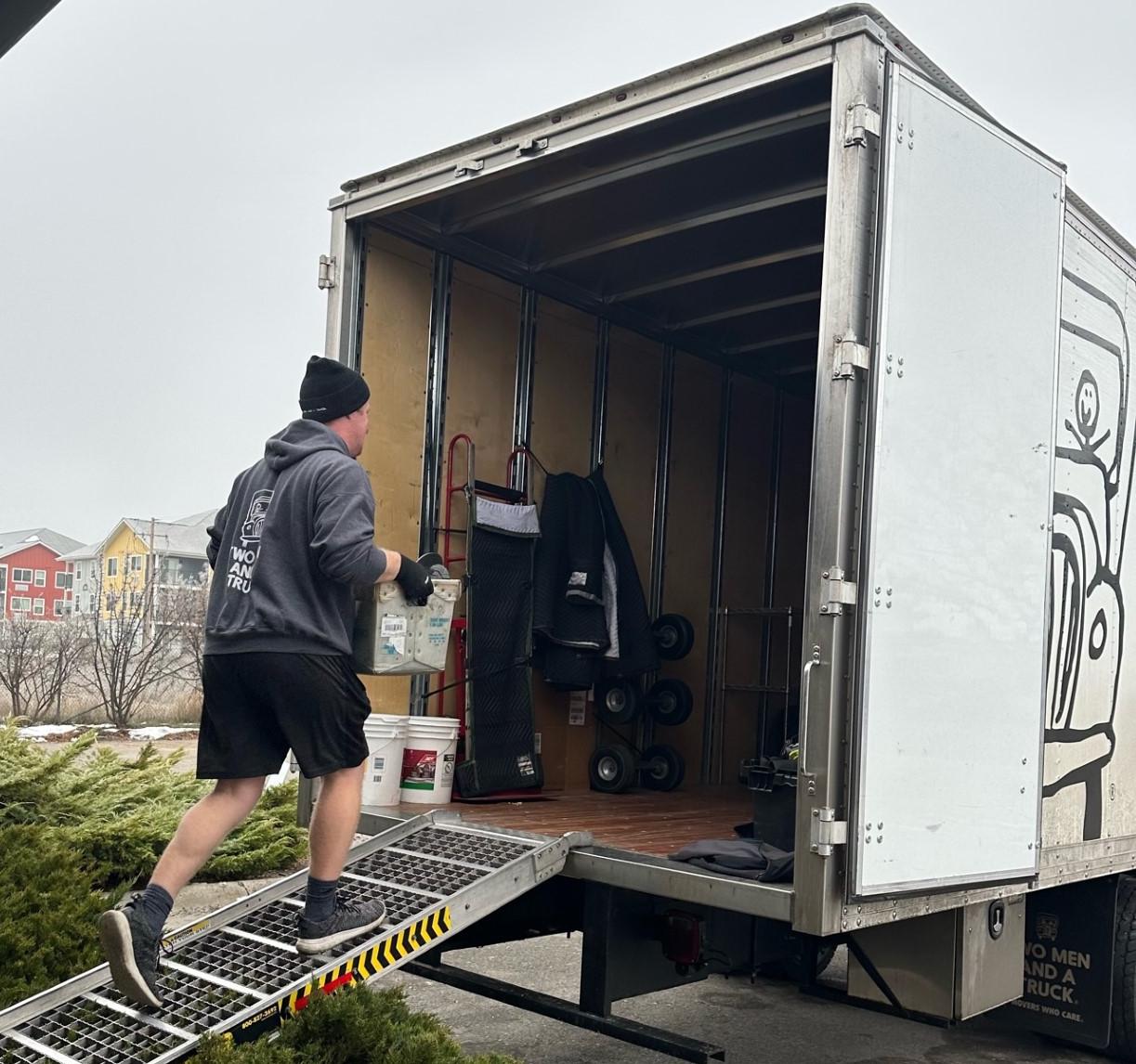 Movers in Colorado: Experts Serving Denver, Colorado Springs & Beyond