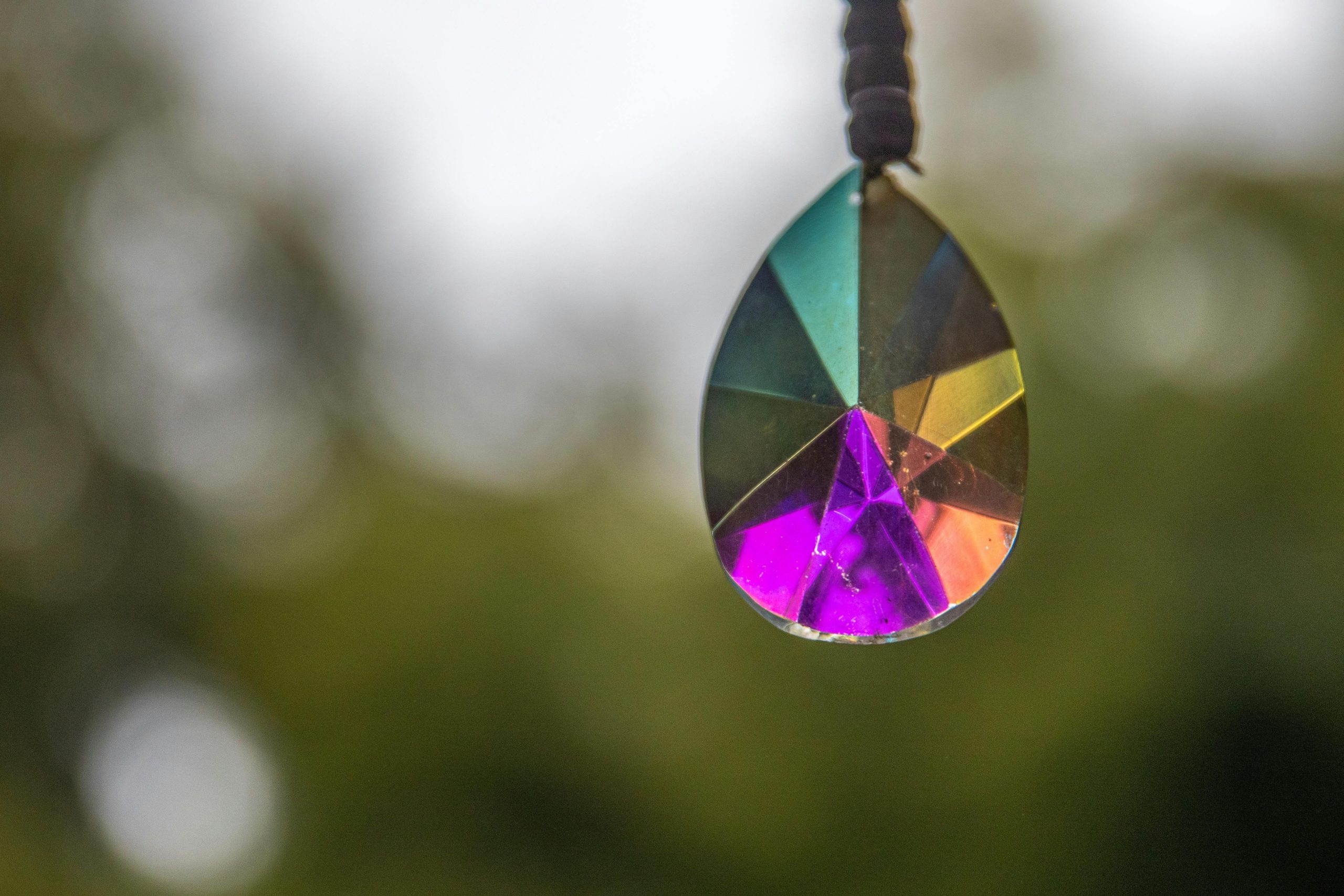 How to Cleanse and Recharge After Jewelry Falls Off Spiritually