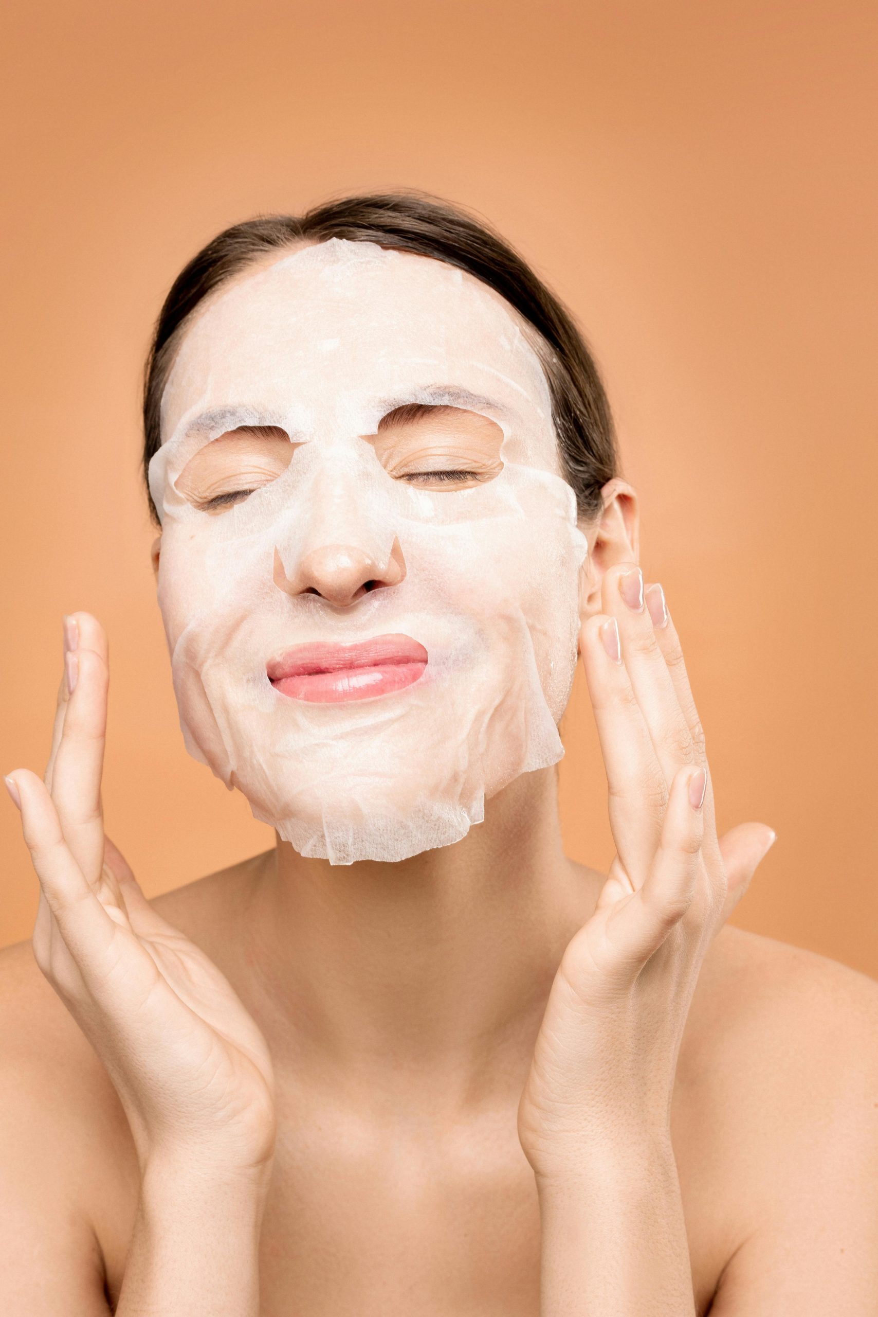 The Perfect Skincare Routine for Oily Skin: Dermatologist-Approved Tips